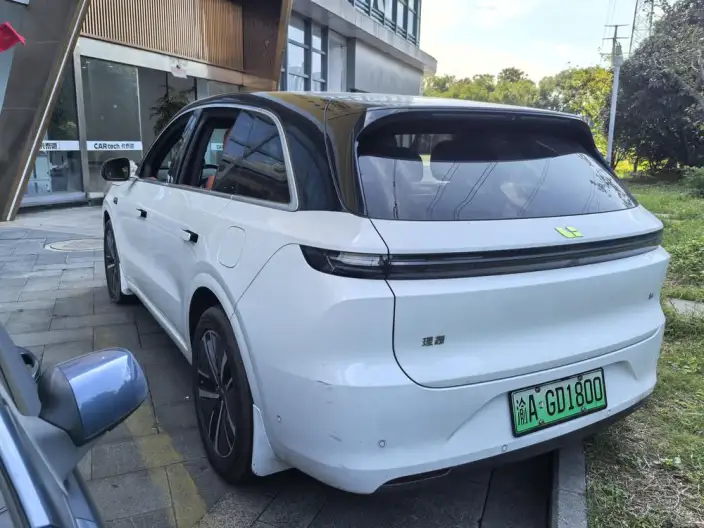 Li Auto L6 2024 Model Pro Edition – фото 4