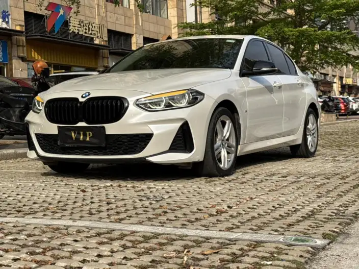 BMW 1 Series 2021 Model 120i M Sports Night Edition – фото 1