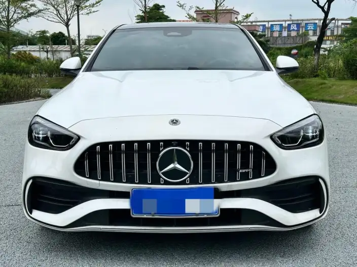 Mercedes-Benz C-Class 2025 Model C 260 L Sports Edition – фото 2
