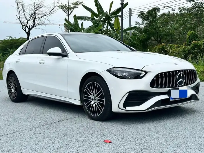 Mercedes-Benz C-Class 2025 Model C 260 L Sports Edition – фото 3