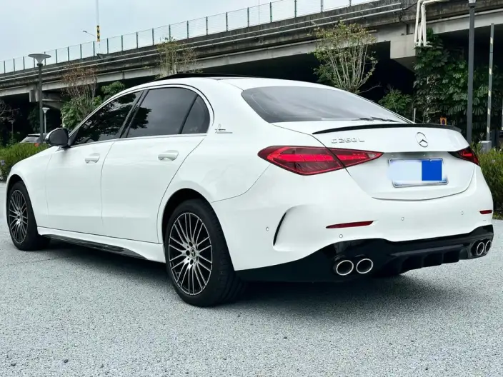 Mercedes-Benz C-Class 2025 Model C 260 L Sports Edition – фото 4