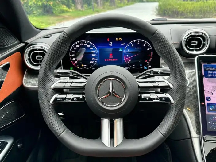 Mercedes-Benz C-Class 2025 Model C 260 L Sports Edition – фото 10