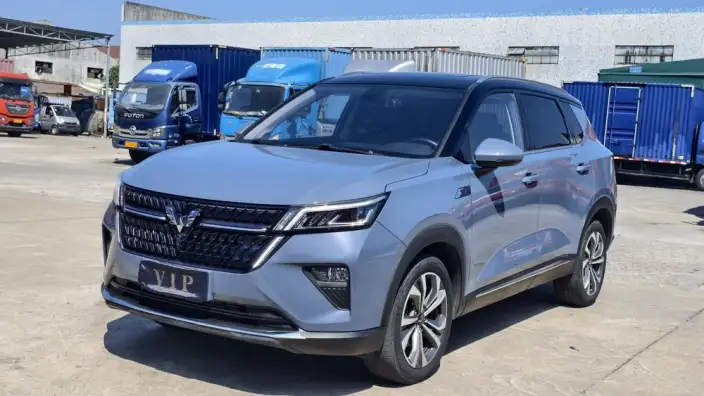 WULING Asta 2021 Model 1.5T Automatic Starlight Edition