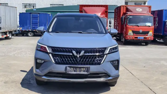 WULING Asta 2021 Model 1.5T Automatic Starlight Edition