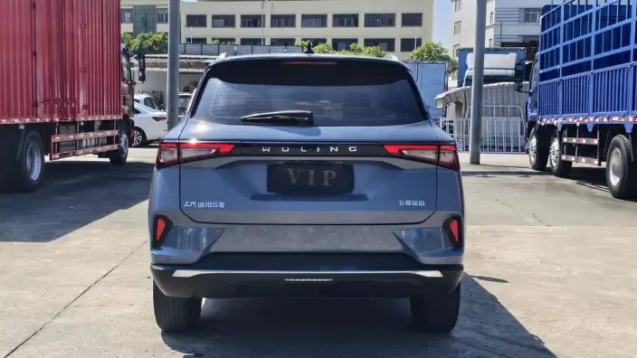 WULING Asta 2021 Model 1.5T Automatic Starlight Edition – фото 6