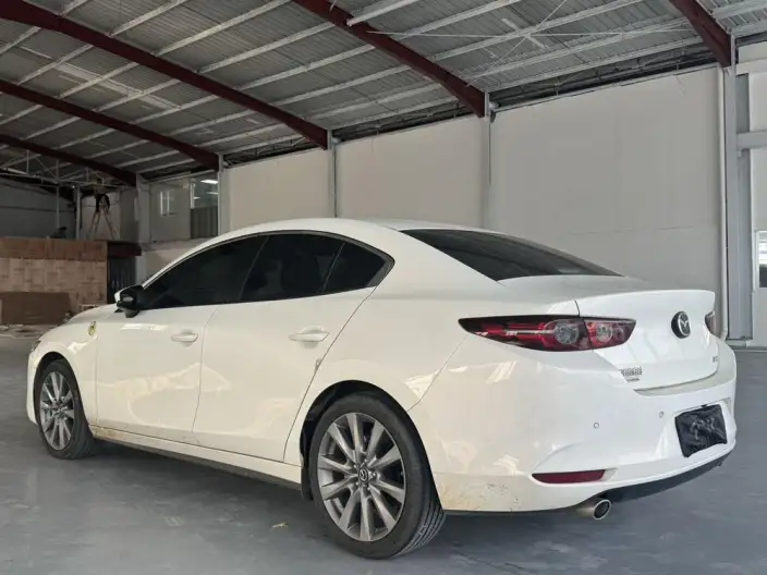 Mazda3 Axela 2023 Model 2.0L Automatic Zhi Shine Edition – фото 4