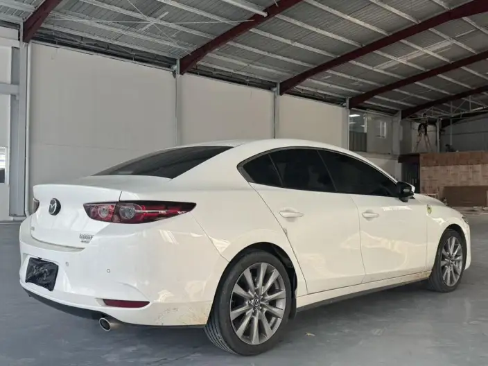 Mazda3 Axela 2023 Model 2.0L Automatic Zhi Shine Edition – фото 6