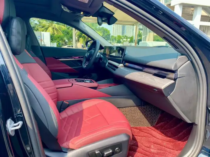 BMW 5 Series 2025 Model Facelift 530Li Exclusive Model M Sports Set – фото 7