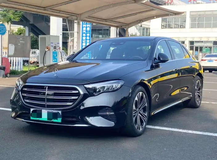 Mercedes-Benz E-Class PHEV 2024 Model E 350 e L sedan