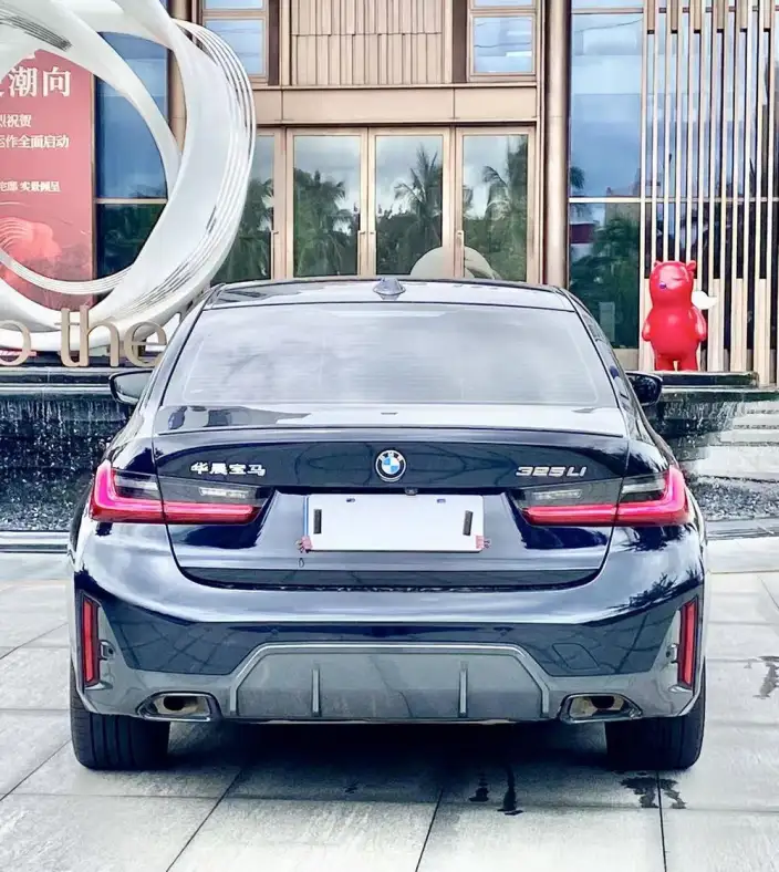 BMW 3 Series 2023 Model 325Li M Sports Night Set – фото 5