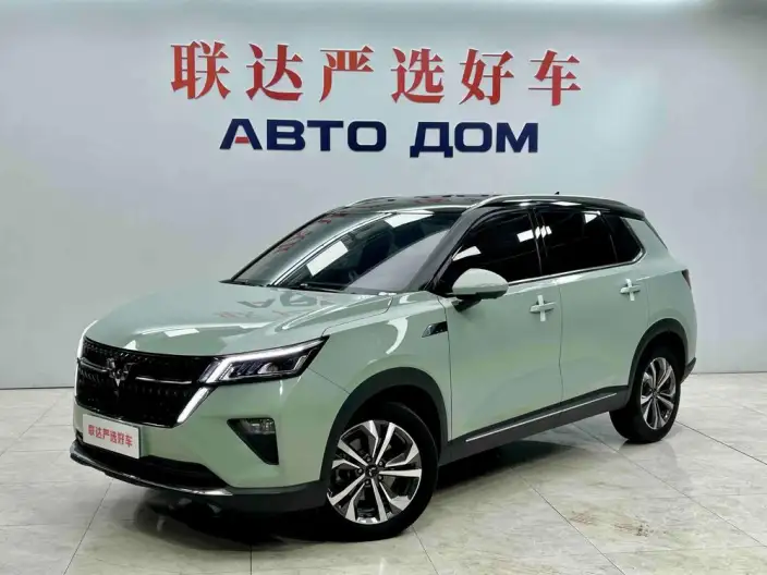 WULING Asta 2021 Model 1.5T Automatic Starlight Edition