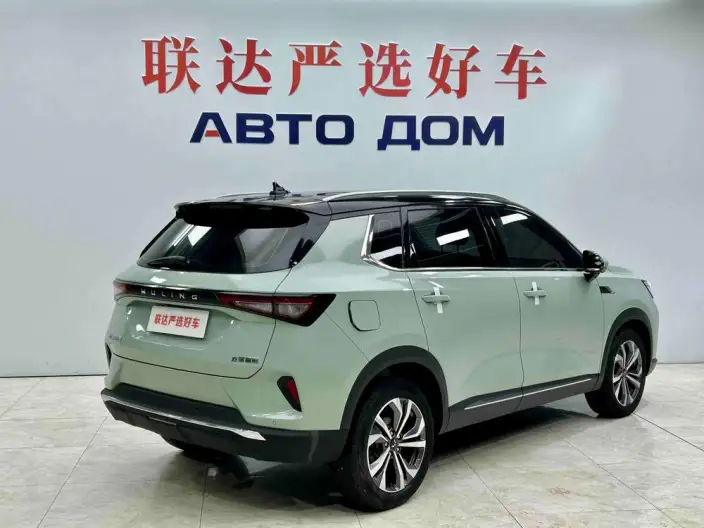 WULING Asta 2021 Model 1.5T Automatic Starlight Edition – фото 6