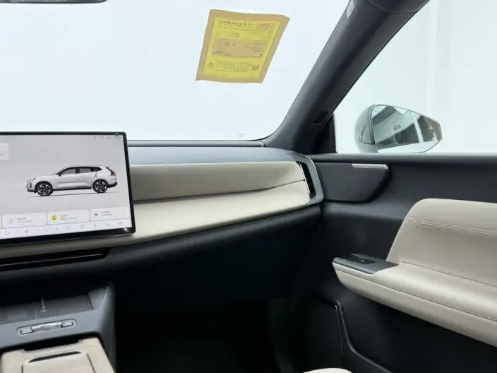Volvo XC70 2026 Model 4WD Ultra-long Endurance Core – фото 9