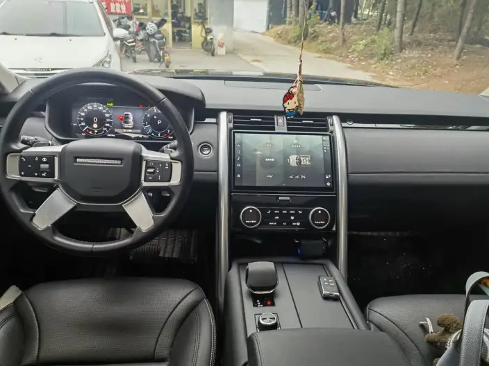 Land Rover Discovery 2024 Model 360PS S – фото 7