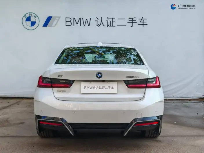 BMW i3 2026 Model Facelift eDrive35L – фото 4