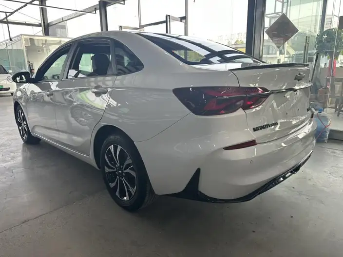 Chevrolet Corolla 2022 Model Mild Hybrid RS 330T Automatic Enjoy Edition – фото 2