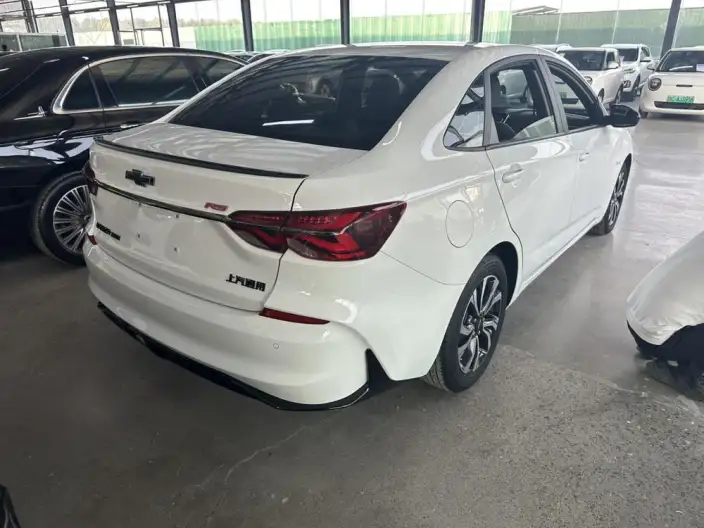 Chevrolet Corolla 2022 Model Mild Hybrid RS 330T Automatic Enjoy Edition – фото 3