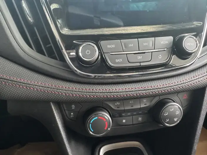 Chevrolet Corolla 2022 Model Mild Hybrid RS 330T Automatic Enjoy Edition – фото 5