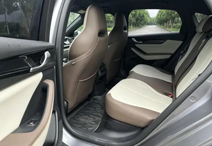 BYD Qin PLUS DM 2024 Model Honor Edition DM-i 55KM Leading Model – фото 9