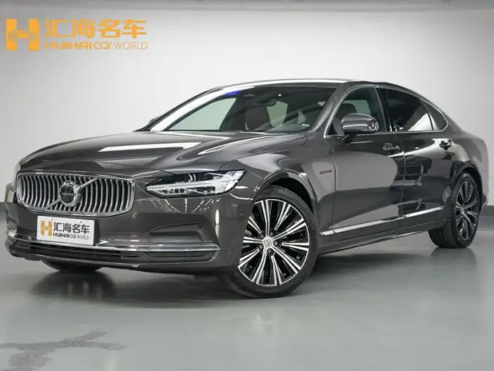 Volvo S90 2025 Model B5 Smart Range Deluxe Edition