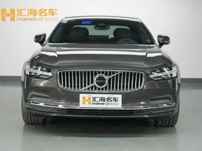 Volvo S90 2025 Model B5 Smart Range Deluxe Edition