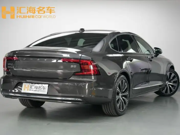 Volvo S90 2025 Model B5 Smart Range Deluxe Edition – фото 5
