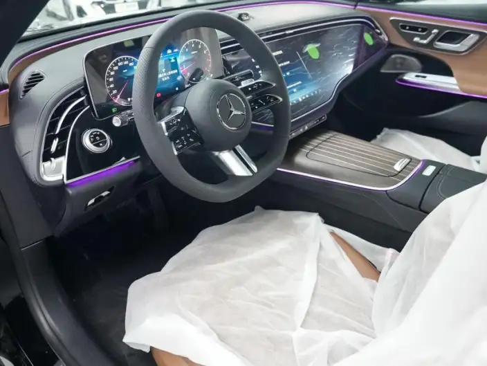 Mercedes-Benz E-Class 2026 Model E 300 L Luxury Model sedan – фото 10