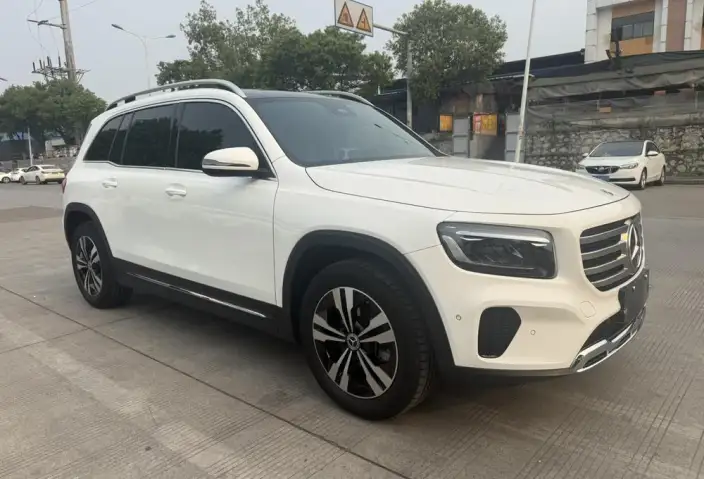 Mercedes-Benz GLB 2024 Model GLB 200 Dynamic Model