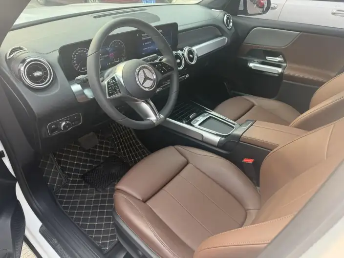 Mercedes-Benz GLB 2024 Model GLB 200 Dynamic Model – фото 10