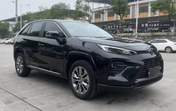 Toyota Wildlander 2024 Model 2.0L 2WD Urban Edition – фото 3
