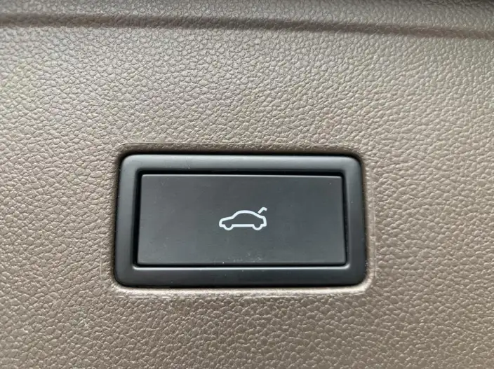 Viloran 2023 Model Facelift 380TSI Zun Drive Edition – фото 6