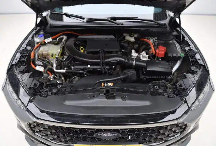 Ford Mondeo 2025 Model 2.0T E- Hybrid Sports Edition ST-Line – фото 10