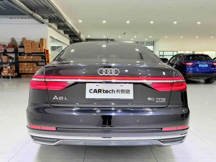 Audi A8 2022 Model A8L 50 TFSI quattro Comfort Model Collector Edition Edition – фото 5