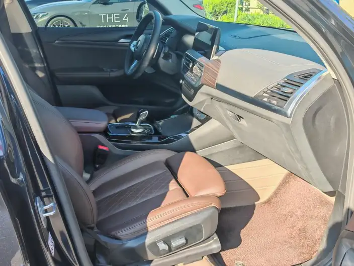 BMW X3 2023 Model xDrive30i Leading Model M Night Set – фото 8