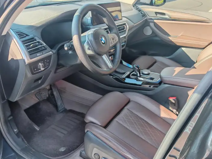 BMW X3 2023 Model xDrive30i Leading Model M Night Set – фото 9