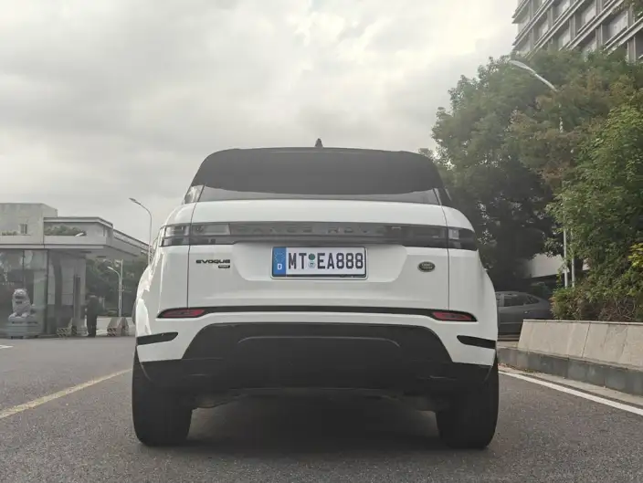 Range Rover Evoque 2022 Model Aurora L 249PS R-Dynamic HSE Luxury Edition – фото 5