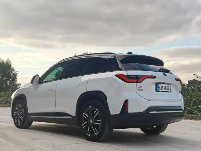 NIO ES6 2022 Model 465KM Performance version – фото 4