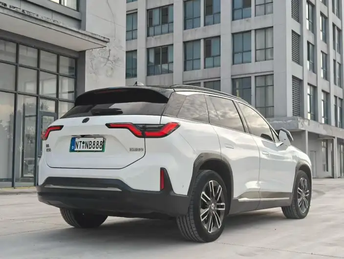 NIO ES6 2022 Model 465KM Performance version – фото 6