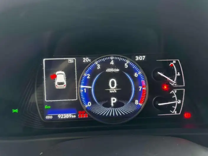 Lexus UX 2020 Model 200 Special Edition – фото 8