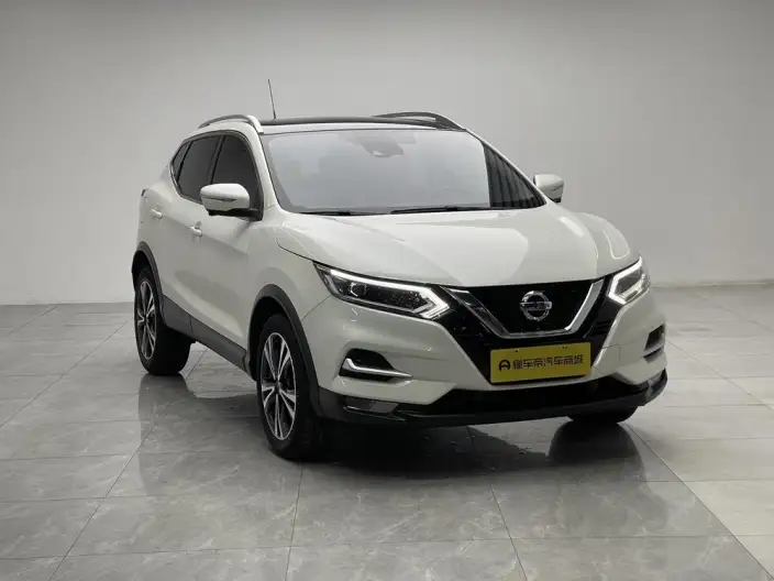 Nissan Qashqai 2022 Model 2.0L XV Prem. Deluxe Edition