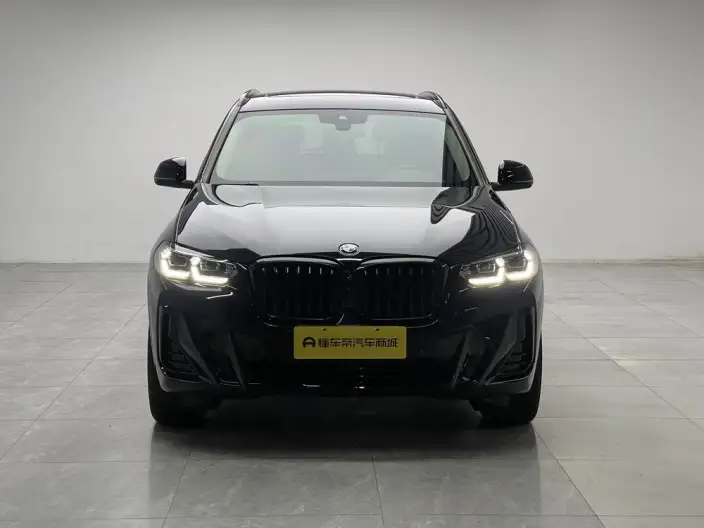BMW X3 2023 Model xDrive30i Leading Model M Night Set – фото 2
