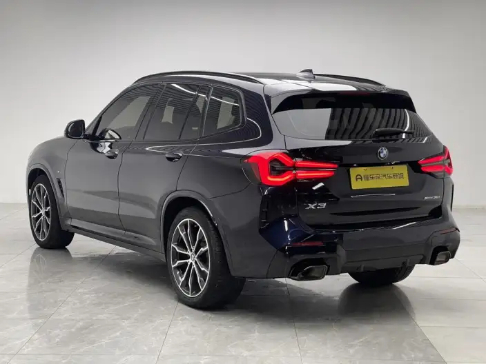 BMW X3 2023 Model xDrive30i Leading Model M Night Set – фото 5