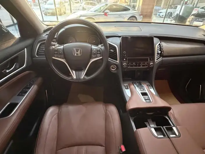 Honda Avancier 2020 Model 370 TURBO 9AT Deluxe Edition – фото 9
