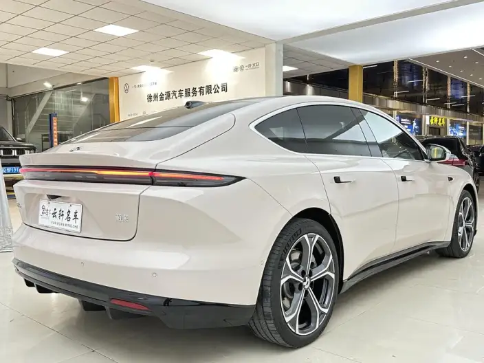 NIO ET5 2025 Model 75kWh – фото 7