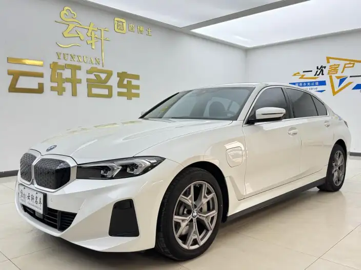 BMW i3 2025 Model eDrive35L