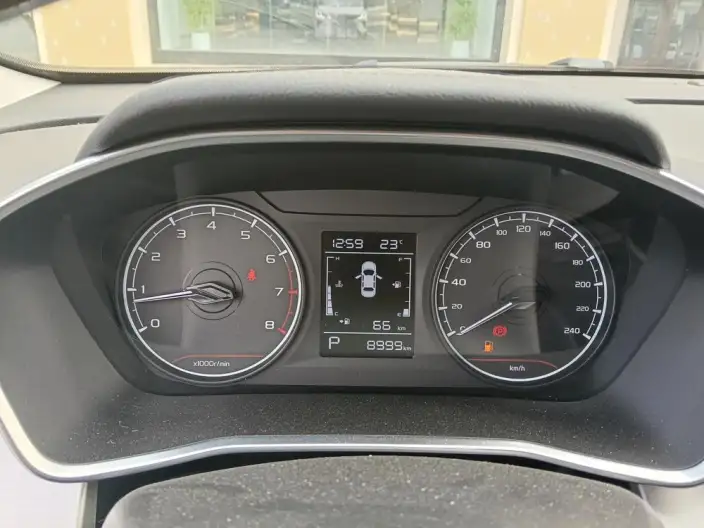 Geely Binyue 2025 Model 1.5L CVT Super Edition – фото 6