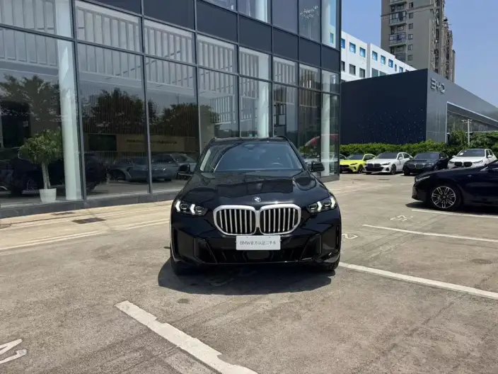 BMW X5 2025 Model xDrive30Li Exclusive Model M Sports Night Set