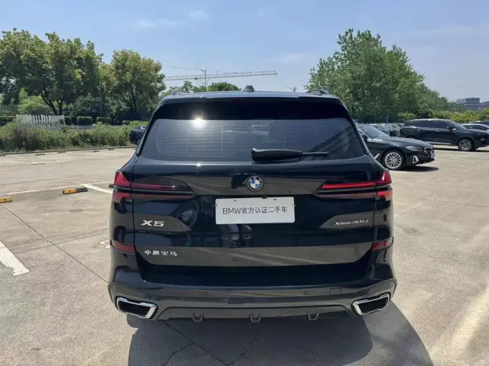 BMW X5 2025 Model xDrive30Li Exclusive Model M Sports Night Set