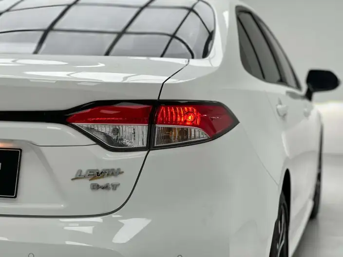 Toyota Levin 2022 Model 185T CVT Sports Edition – фото 8