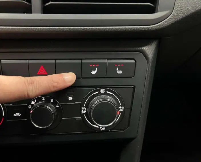 Volkswagen T-Cross 2022 Model 1.5L Automatic Fashion edition – фото 9